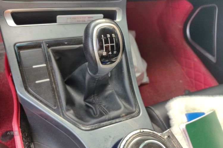 GEELY Emgrand 2019 #16 GEELY Emgrand 2019 car image #16