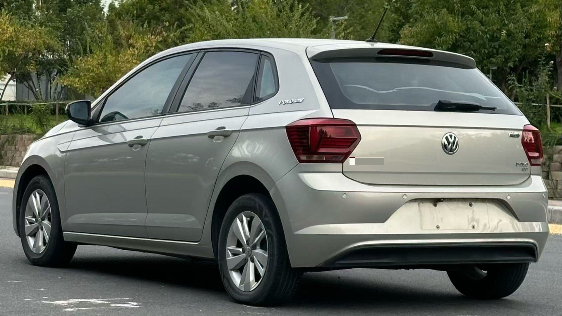 Volkswagen Polo 2020 car image #5