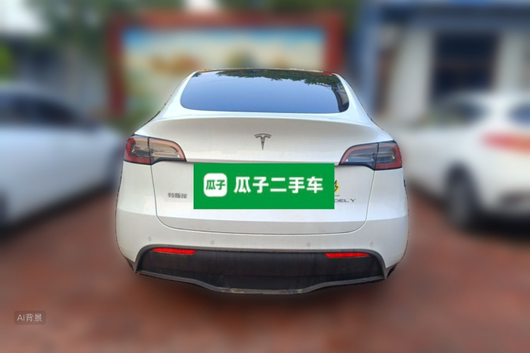 Tesla Model Y 2023 car image #6