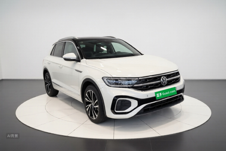 Volkswagen T-Roc 2025 immagine di auto #4