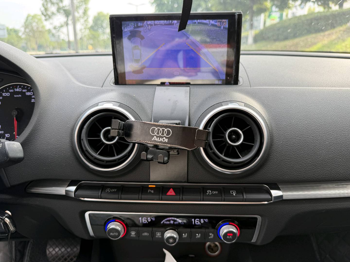 Audi A3 2016 car image #10