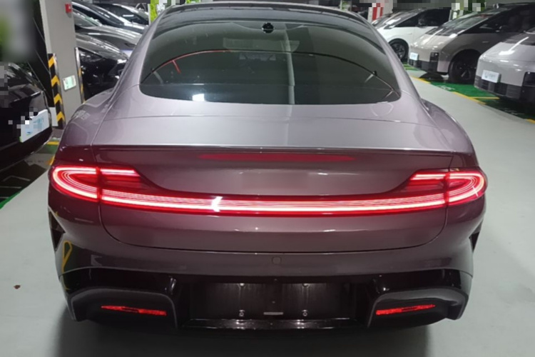 MI SU7 2025 car image #6