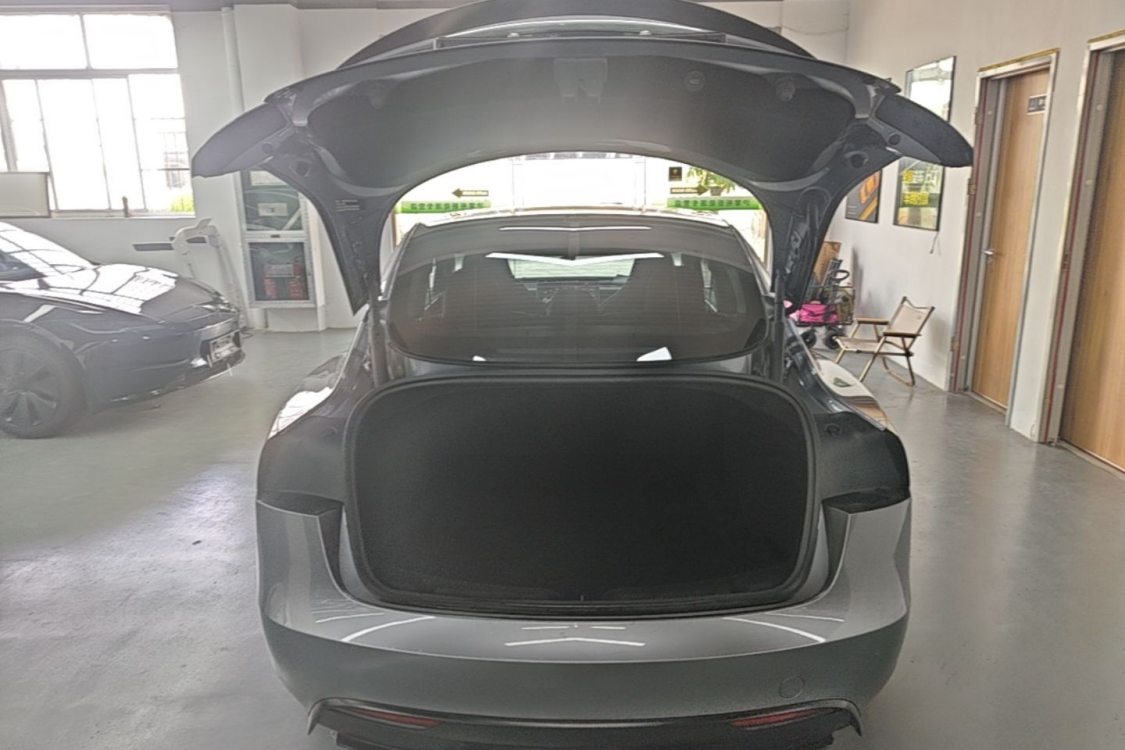 Tesla Model 3 2025 #10 Tesla Model 3 2025 car image #10