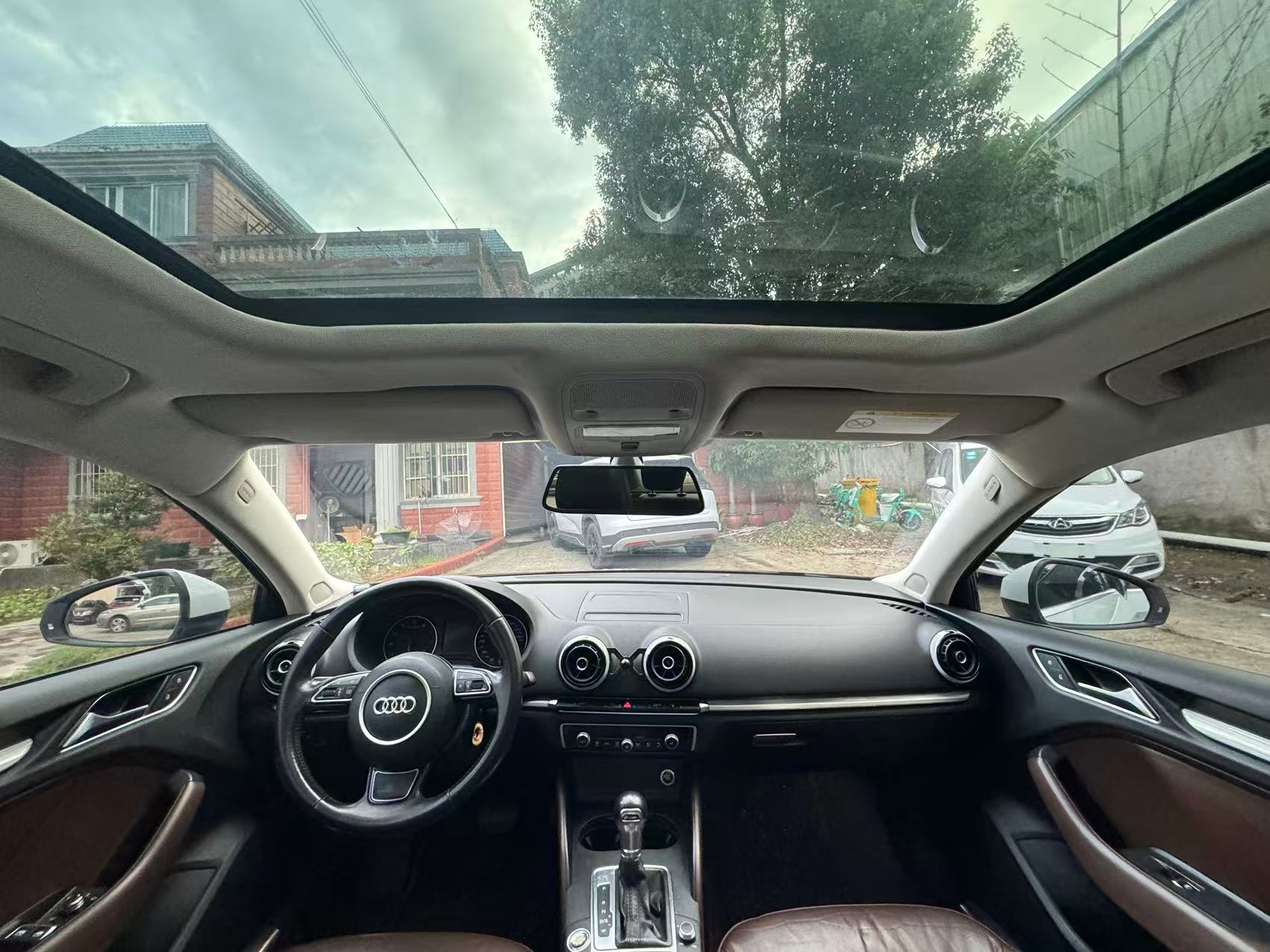 Audi A3 2016 car image #11