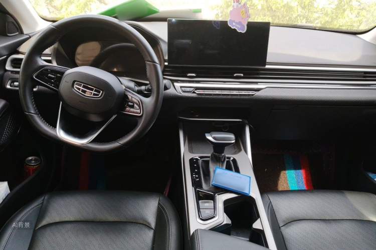 GEELY Emgrand 2023 car image #11