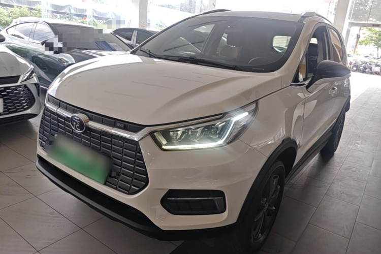 BYD Yuan New Energy 2020 #2 BYD Yuan New Energy 2020 car image #2