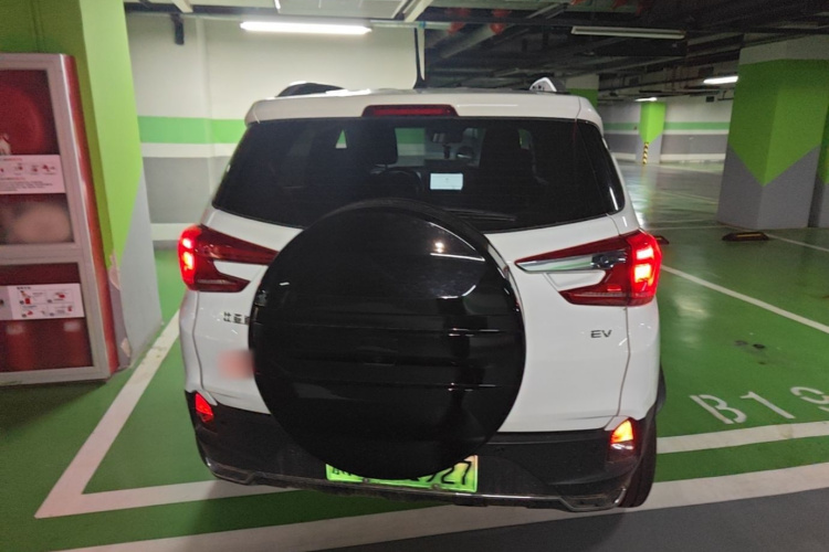BYD Yuan New Energy 2010 immagine di auto #6