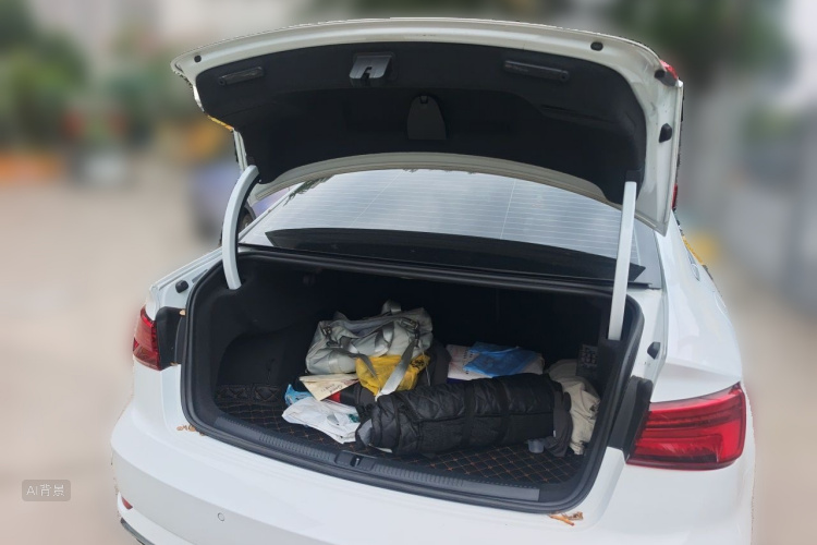 Audi A3 2019 car image #21