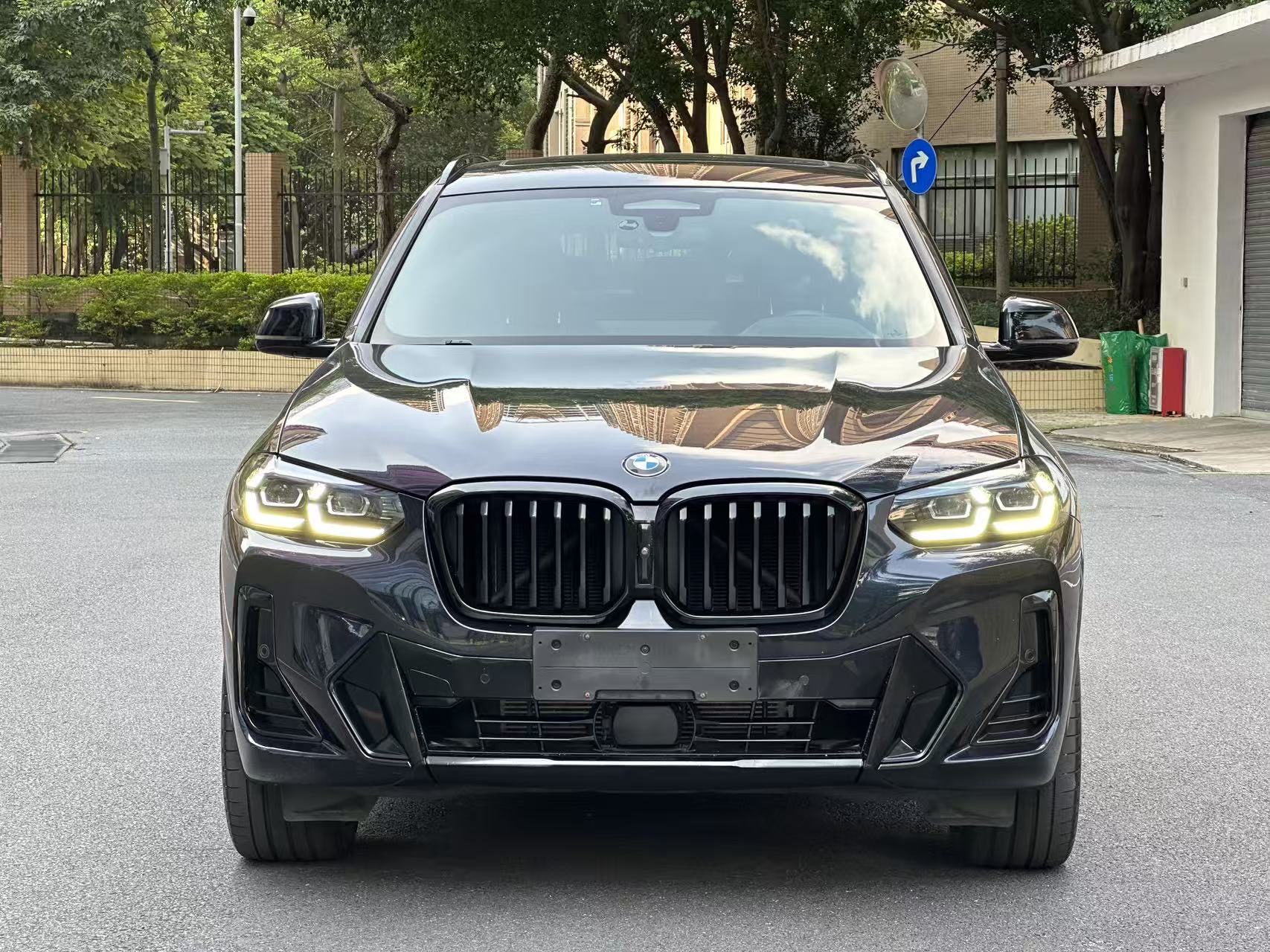 BMW X3 2021 #2 BMW X3 2021 car image #2