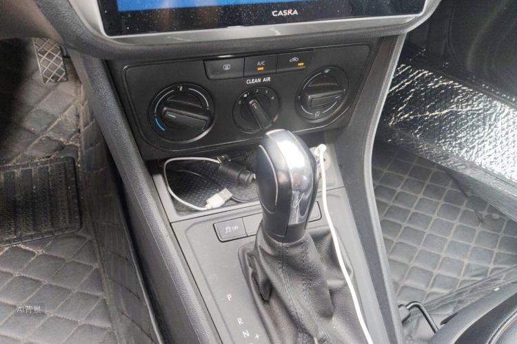 Volkswagen Lavida 2018 #16 Volkswagen Lavida 2018 car image #16