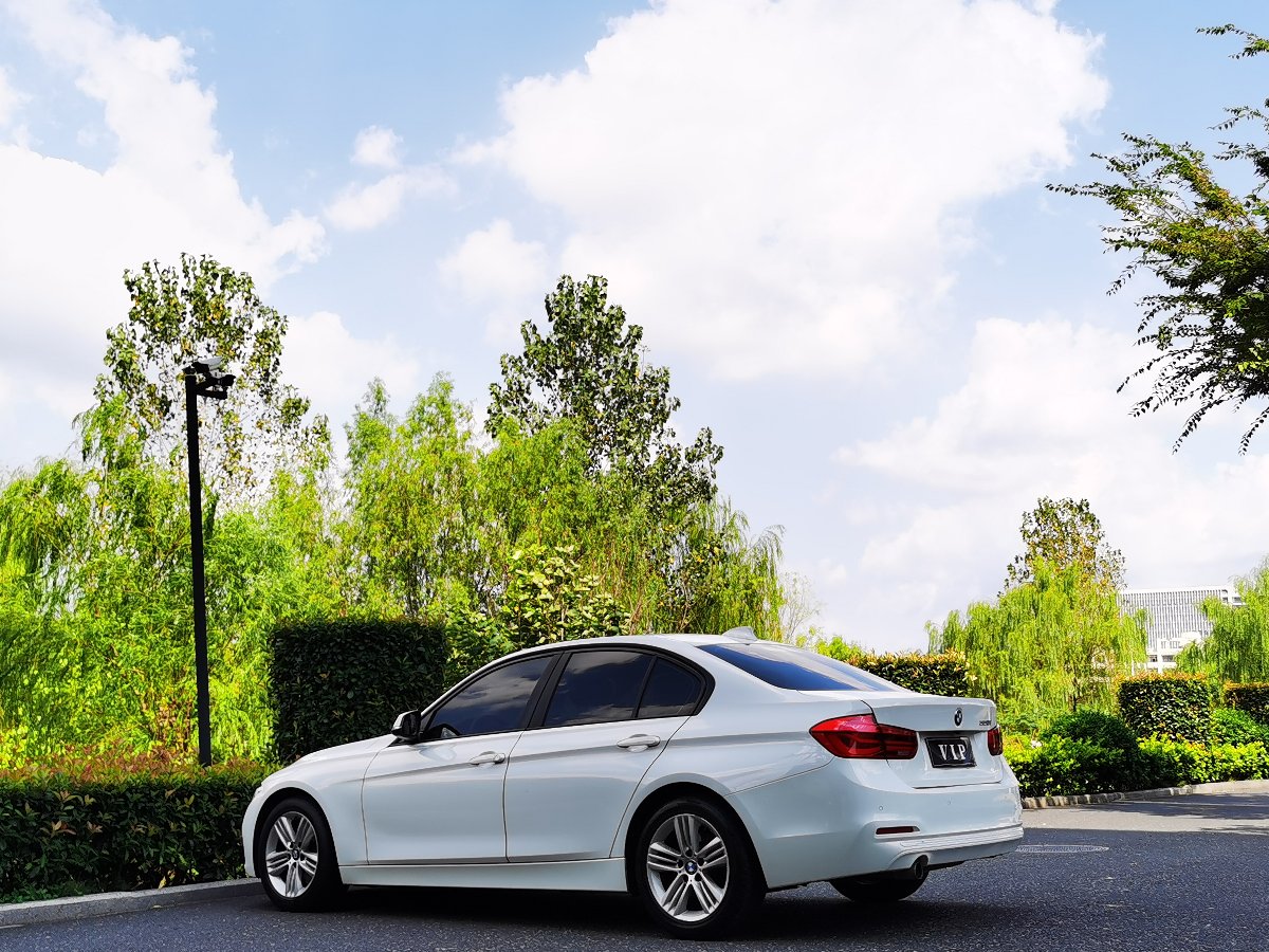 BMW 3 Series 2016 car image #6