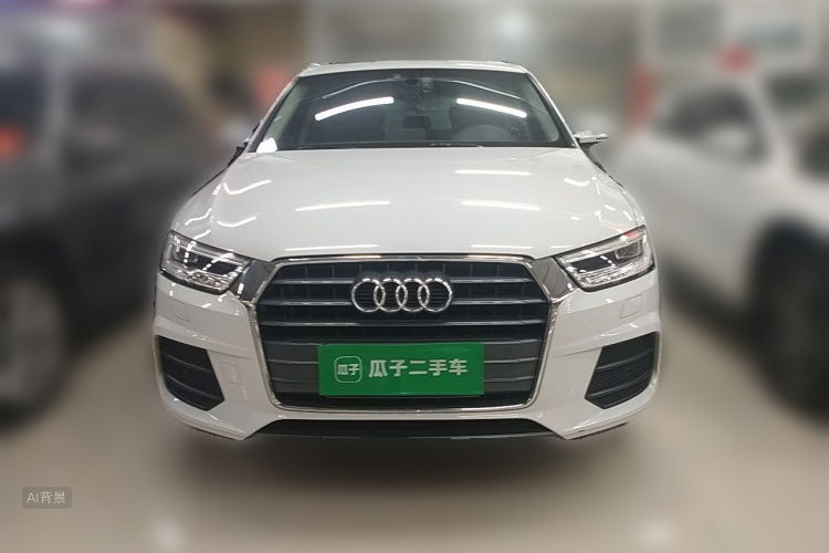 Audi Q3 2019 car image #3