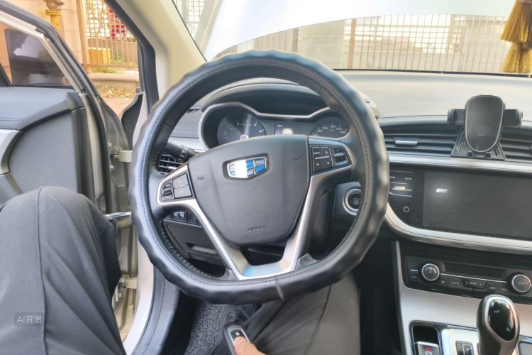 GEELY Emgrand GS 2019 car image #12