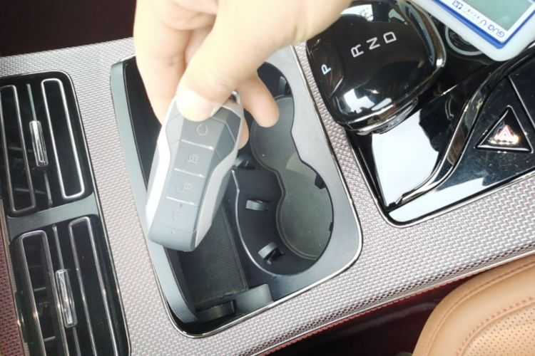 BYD Han 2022 صورة سيارة #9