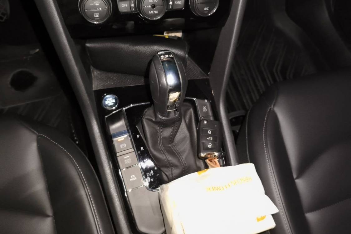 Volkswagen Tharu 2018 #27 Volkswagen Tharu 2018 car image #27