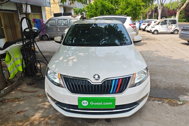 Skoda Rapid 2018 #3 Skoda Rapid 2018 image de voiture #3