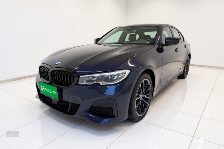 BMW 3 Series 2021 car image #2