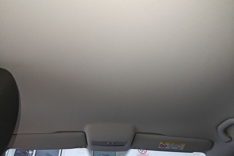 Volkswagen Polo 2018 car image #18
