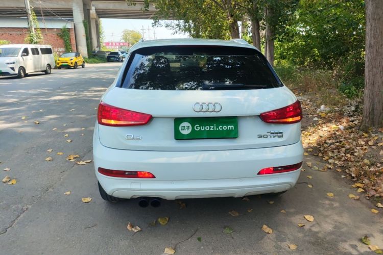 Audi Q3 2015 #4 Audi Q3 2015 car image #4
