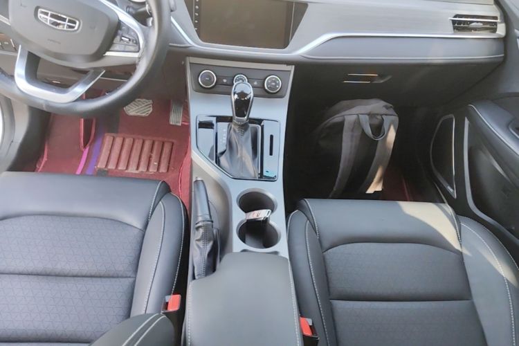 GEELY Emgrand 2021 #14 GEELY Emgrand 2021 image de voiture #14