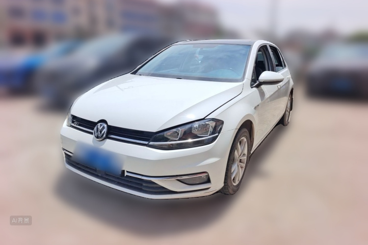 Volkswagen Golf 2018 car image #2