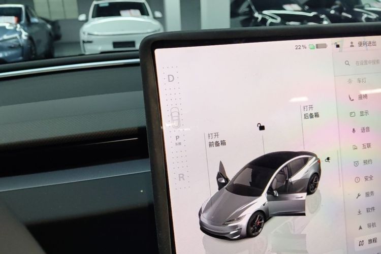 Tesla Model 3 2024 #14 Tesla Model 3 2024 car image #14