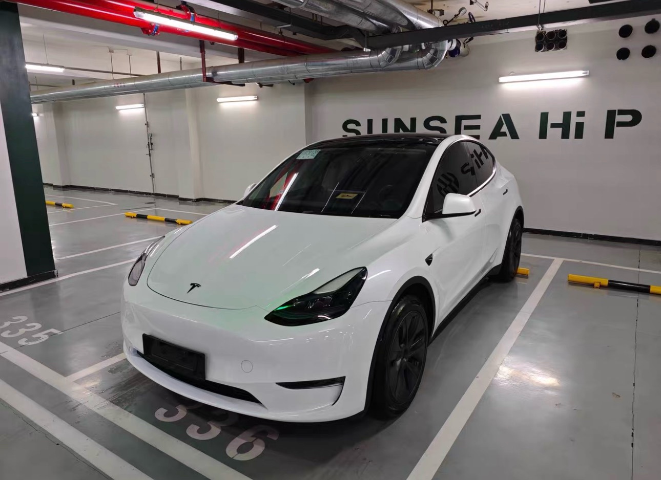 Tesla Model Y 2024 Tesla Model Y 2024 car image