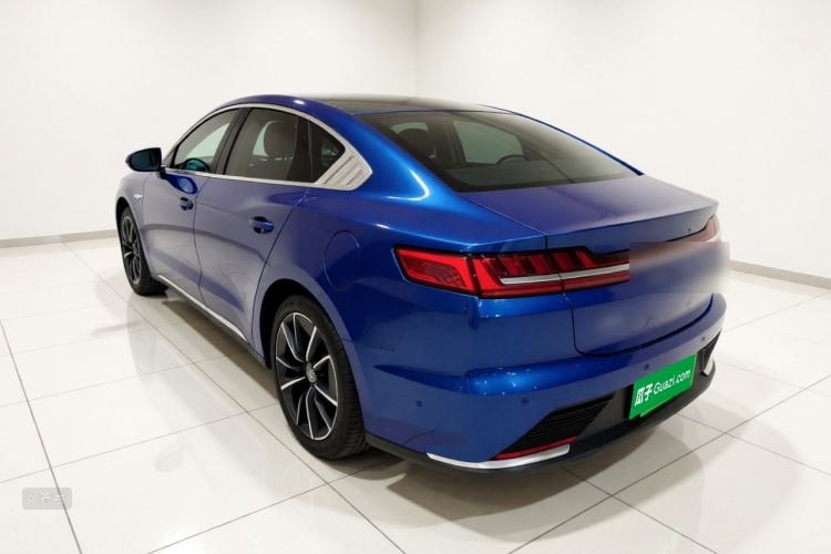 BYD Han 2021 #5 BYD Han 2021 car image #5