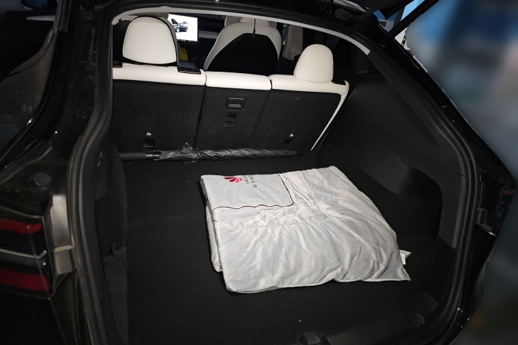 Tesla Model Y 2023 #17 Tesla Model Y 2023 immagine di auto #17