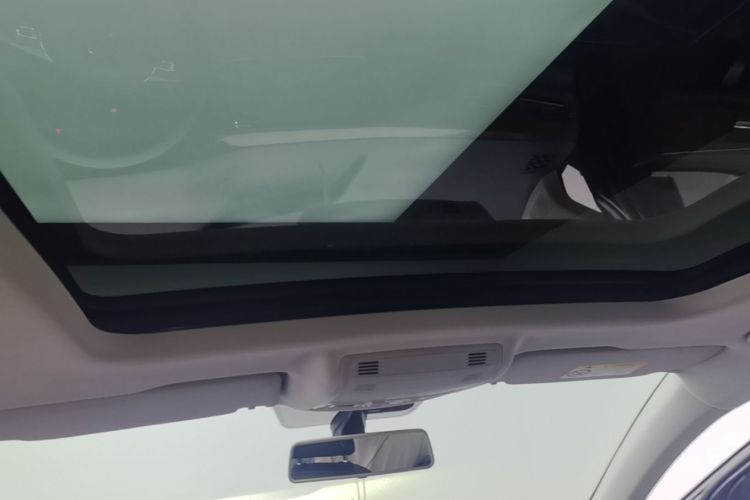 Volkswagen Tharu 2021 car image #20