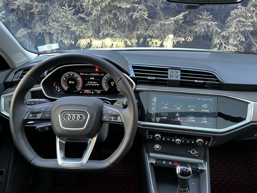 Audi Q3 2022 #9 Audi Q3 2022 car image #9