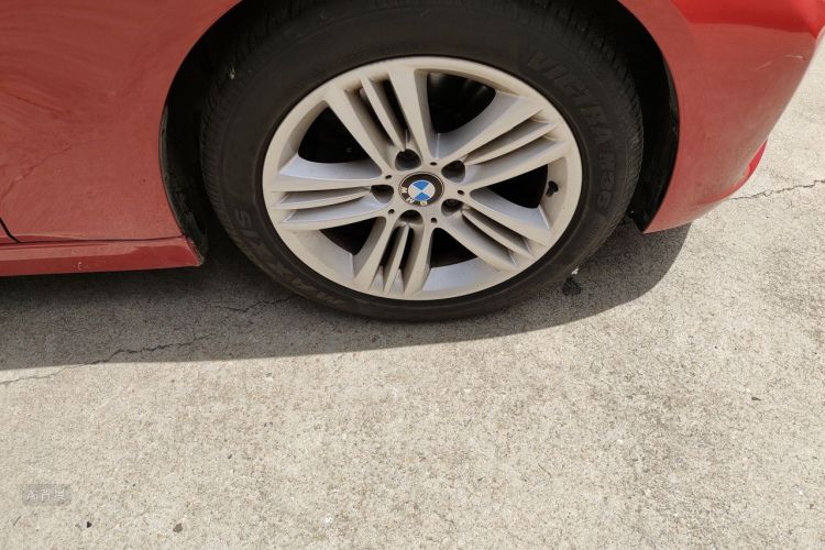 BMW 3 Series 2016 car image #9