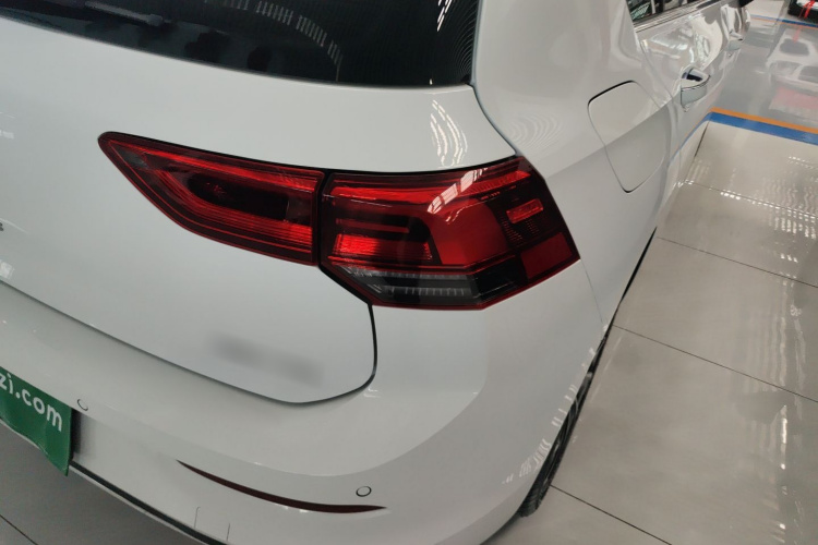 Volkswagen Golf 2020 imagen de coche #8