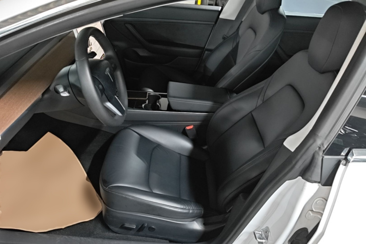 Tesla Model 3 2020 #15 Tesla Model 3 2020 car image #15