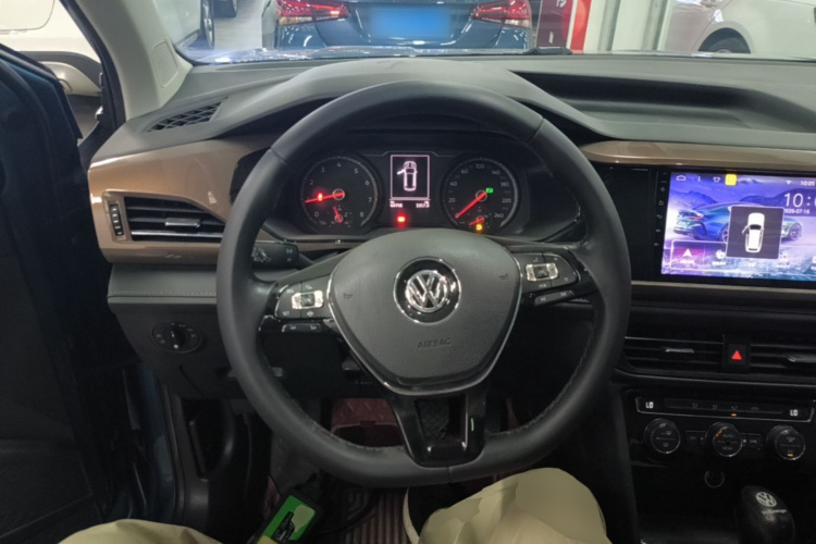 Volkswagen Tharu 2019 #15 Volkswagen Tharu 2019 car image #15
