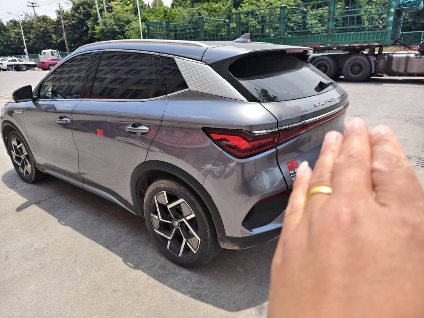 BYD Yuan Plus 2023 #5 BYD Yuan Plus 2023 car image #5
