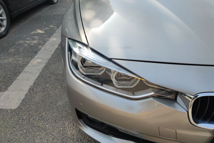 BMW 3 Series 2017 car image #8