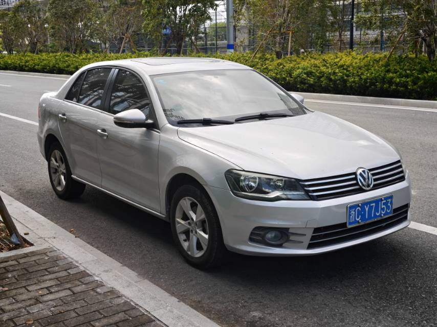 Volkswagen Bora 2014 imagen de coche #3