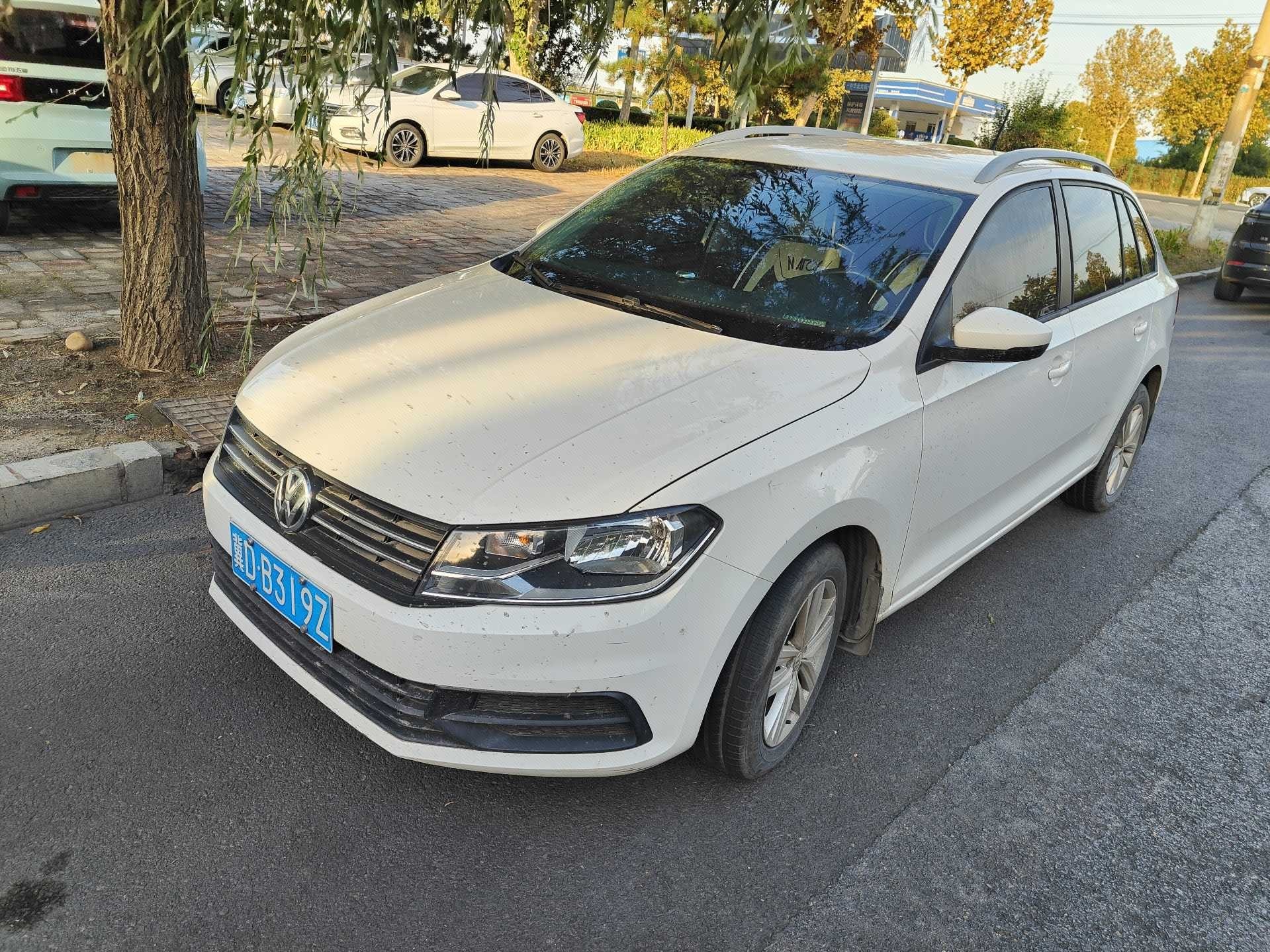 Volkswagen Santana 2017 car image 
