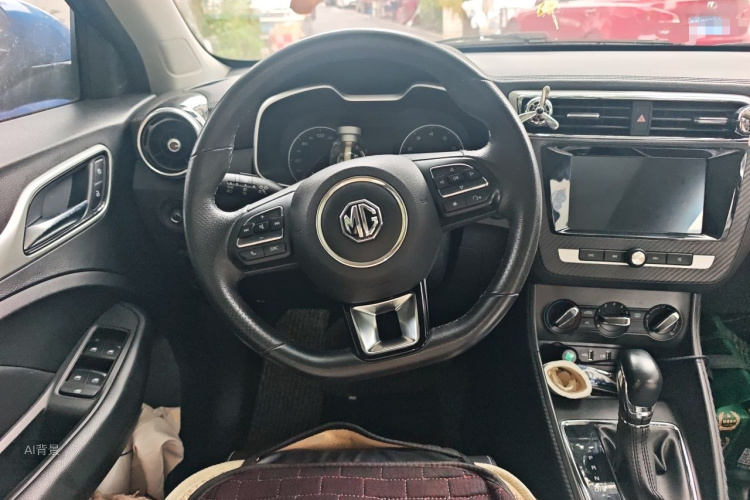 MG ZS 2018 #13 MG ZS 2018 изображение автомобиля #13