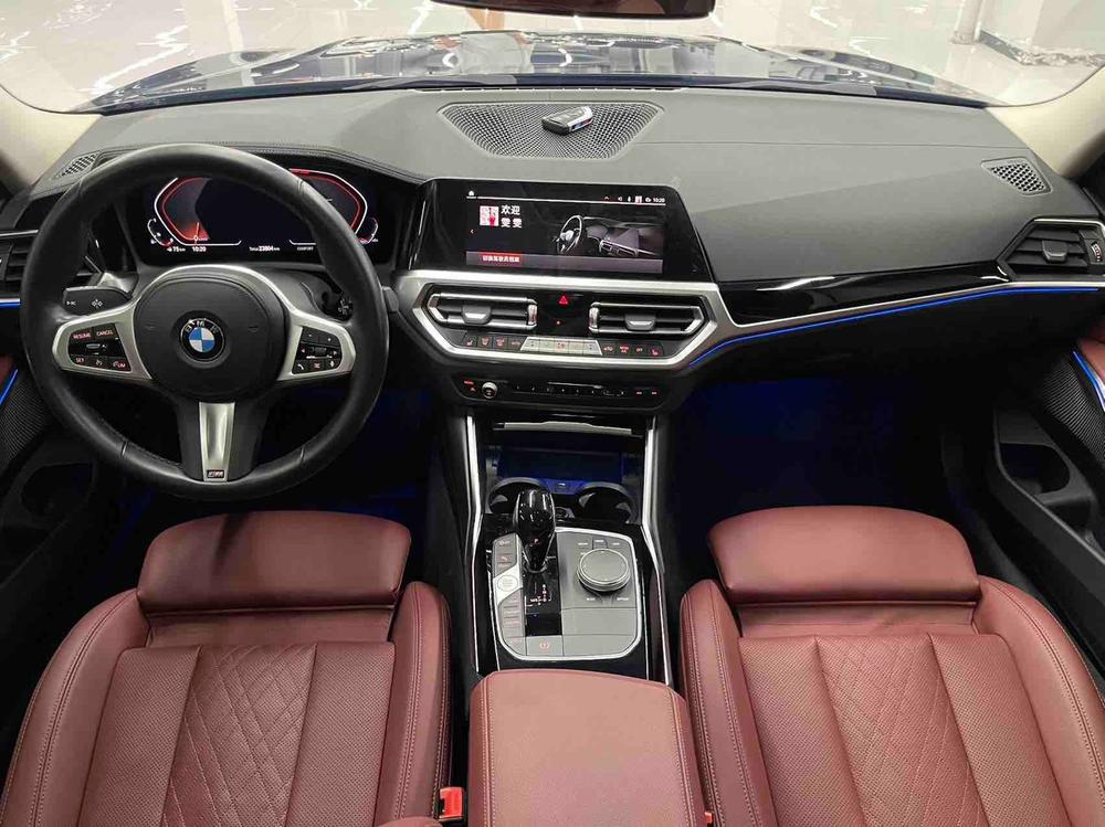 BMW 3 Series 2022 car image #10