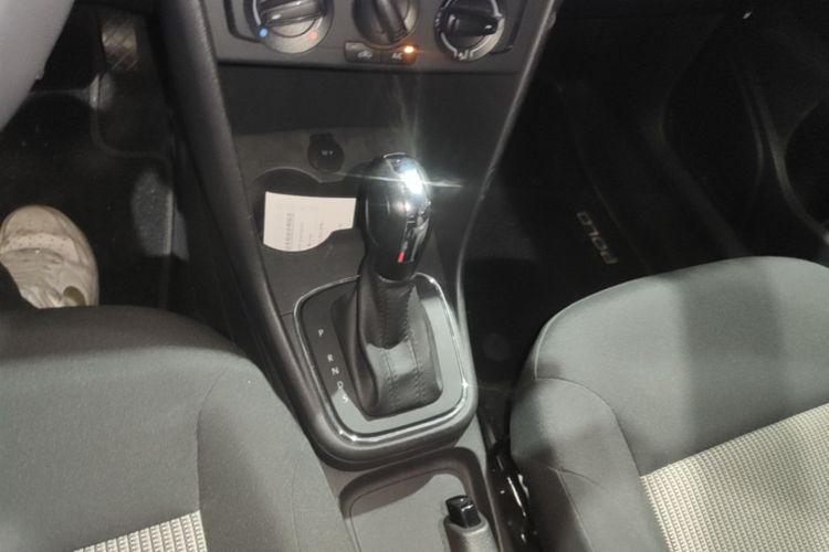 Volkswagen Polo 2019 #14 Volkswagen Polo 2019 car image #14