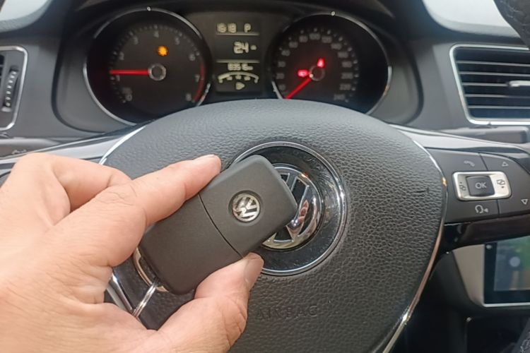 Volkswagen Lavida 2017 #9 Volkswagen Lavida 2017 car image #9