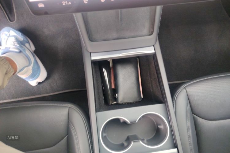 Tesla Model 3 2025 #16 Tesla Model 3 2025 car image #16