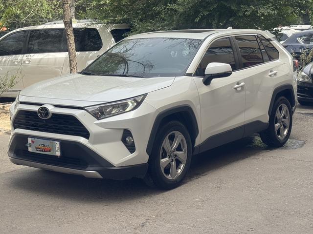 Toyota RAV4 2022 #28 Toyota RAV4 2022 car image #28