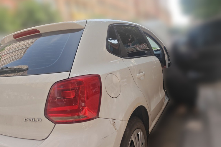 Volkswagen Polo 2017 car image #7