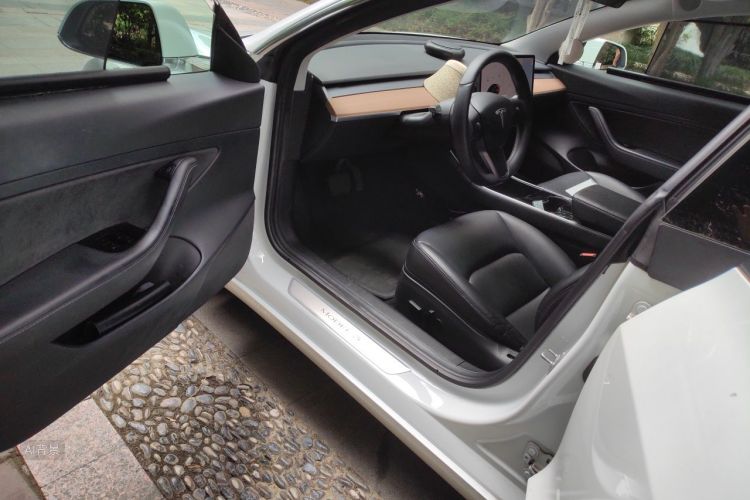 Tesla Model 3 2020 #18 Tesla Model 3 2020 car image #18