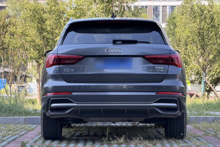 Audi Q3 2020 #10 Audi Q3 2020 car image #10