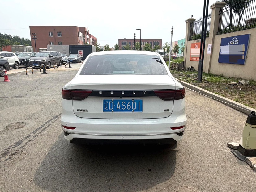 GEELY Emgrand 2025 #7 GEELY Emgrand 2025 car image #7