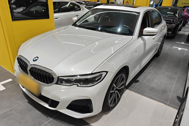 BMW 3 Series 2021 изображение автомобиля #4